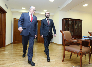 Մեկնարկեց ԵԱՀԿ գործող նախագահ, Լեհաստանի ԱԳ նախարար Զբիգնև Ռաուի այցը Երևան