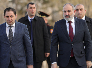 Նիկոլ Փաշինյանն այցելել է Եռաբլուր՝ հարգանքի տուրք մատուցելու Ապրիլյան պատերազմի հերոսների հիշատակին