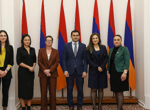 ԱԺ փոխխոսնակն ընդունել է Ֆրանսիայի դեսպան Անն Լույոյին