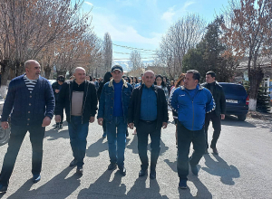 Սիսիանում քայլերթ է անցկացվել  քառօրյա պատերազմում զոհված սիսիանցի զինվորների հիշատակին