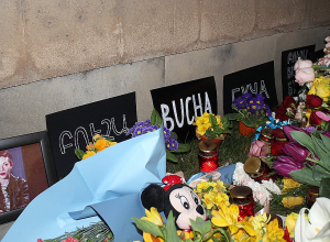 Ուկրաինայի դեսպանատան մոտ հարգանքի տուրք է մատուցվել Բուչայում զոհվածների հիշատակին