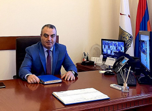 Աջափնյակ վարչական շրջանի ղեկավարը ազատման դիմում է գրել