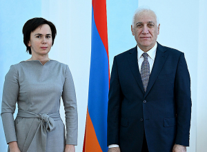 Նախագահ Խաչատուրյանը հանդիպել է Լիտվայի դեսպան Ինգա Ստանիտե-Տոլոչկիենեին