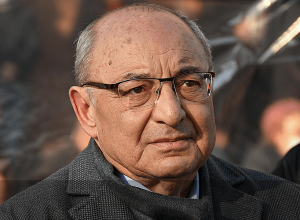 Брифинг Вазгена Манукяна: ПРЯМОЙ ЭФИР