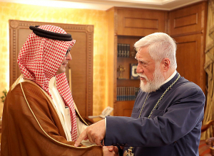Սաուդյան Արաբիայի դեսպանը այցելել է Արամ Ա. կաթողիկոսին