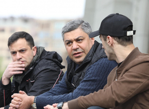 Նստացույց սկսած Վանեցյանին միացել են 44-օրյա պատերազմի երկու մասնակիցներ