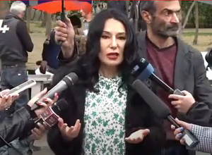 Женщины ГД, близкие к туркам, отнесите шапку с духом и положите на голову Эрдогана и Чавушоглу