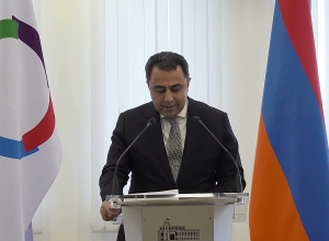 Ֆրանկոֆոնիայի միջազգային կազմակերպությանը անդամակցության 10-ամյա հոբելյանի կապակցությամբ