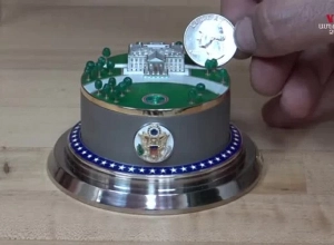 Գինեսի կրկնակի ռեկորդակիր Արա Ղազարյանը` ոսկուց աշխարհի ամենափոքր սպիտակ տունն է պատրաստել