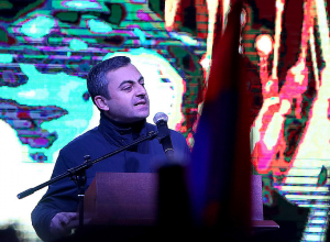 Մայր Հայրենիքը ձեռքերը չի լվացել Արցախից. Սաղաթելյան