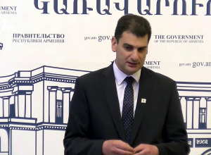 Брифинги членов Правительства: ПРЯМОЙ ЭФИР