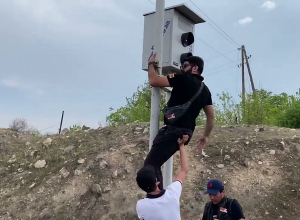 В Армавире «Голос молодёжи» закрыл спидометр флагом Арцаха