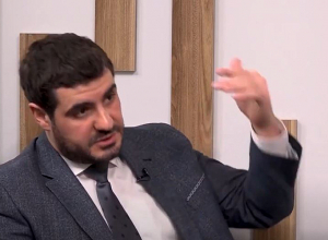 «20 տարի Արցախի կարգավիճակի հարցը թողել են, ասում են՝ չէ, էս խառը շրջանում այդ հարցը բարձրացրեք»․ Առավոտ