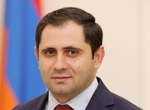 6 ամիս ծառայելուց հետո ժամկետային զինծառայողը կարող է անցնել պայմանագրային զինծառայության.Պապիկյանը ներկայացրեց  փոփոխությունները