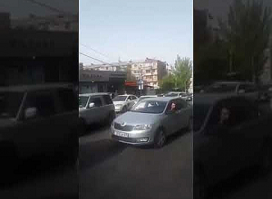 Քաղաքացիները փակել են Մոլդովական փողոցը