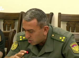 Անձանց, ովքեր պիտի լինեին եռամսյա հավաքի, բայց այլ գործողությամբ են զբաղված, պիտի վերադարձնենք շարք