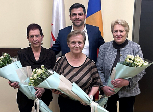 Երևանի փոխքաղաքապետ Գևորգ Սիմոնյանը շնորհավորել է բուժաշխատողներին