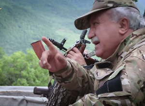 Еркрапах верят, что в недалёком будущем всё равно достигнут берега своей мечты