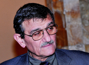 Արմեն Սարգսյանը շնորհավորել է ՀՀ Ազգային հերոս, սրտային վիրաբույժ Հրայր Հովակիմյանի տարեդարձը