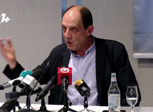 Մարդիկ  հեռախոսները տանում պահում են․․․․ Ավետիք Իշխանյան