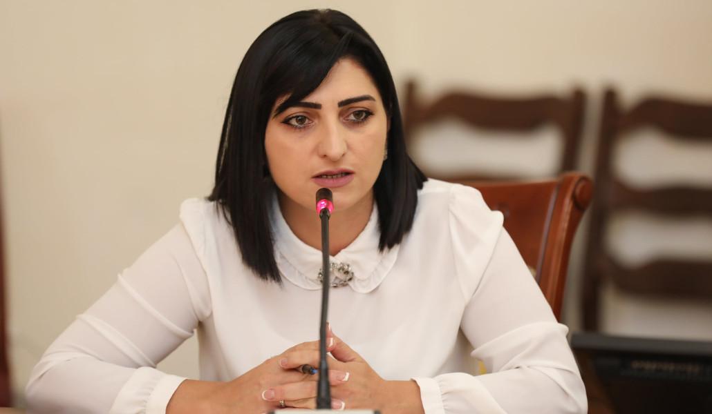 Թագուհի Թովմասյան