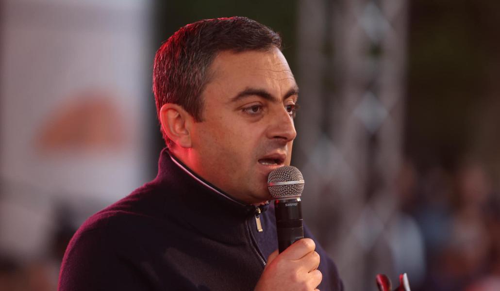 Իշխան Սաղաթելյան