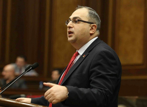 Եթե այդ մորքուրը չկա, ո՞ւմ հաշվին են կուտակվել այդ գումարները․ Վլադիմիր Վարդանյան