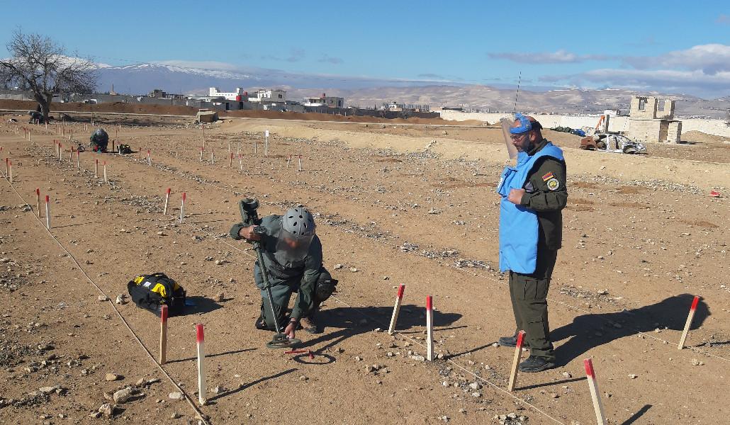 92E8EE67-12AE-4B5B-8633-ADFCCE449D1B