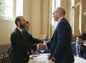 Հայաստանի և Իռլանդիայի ԱԳ նախարարների հանդիպումը