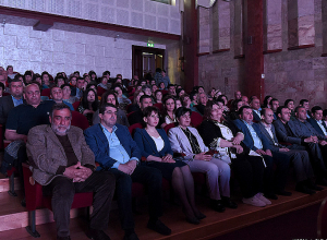 Ա․ Հարությունյանը տիկնոջ հետ ներկա է գտնվել Ստեփանակերտի մանկապատանեկան ստեղծագործական կենտրոնի սաների հաշվետու համերգին