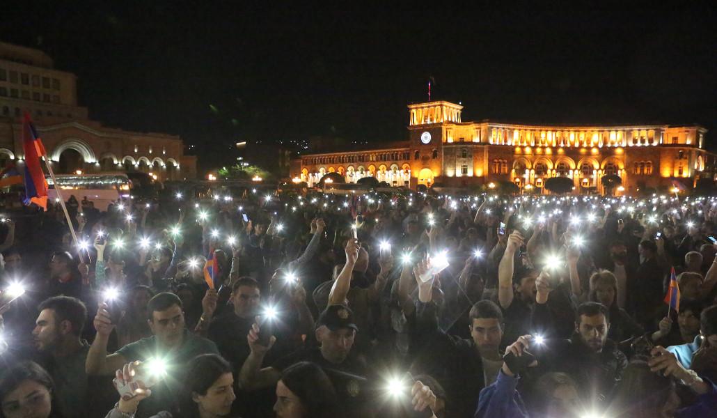 լույսերով հավաք (1)