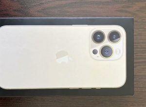 Oդանավակայանի բեռնակիրը հեռախոս էր գողացել․ «Զվարթնոցի» ոստիկանների բացահայտումը