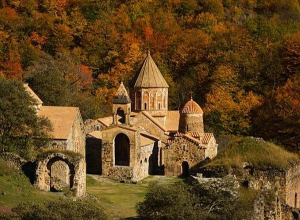 Ադրբեջանը ձգտում է հայկական մշակութային ժառանգությունը փոխարինել «կովկասյան ալբանական»-ով․ Պետդեպ