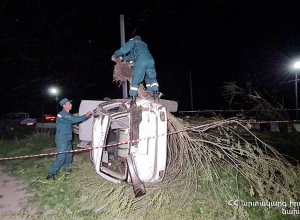 «Mitsubishi Montero»-ն կողաշրջվել և հայտնվել է մոտակա դաշտի մեջ․ կա 5 տուժած