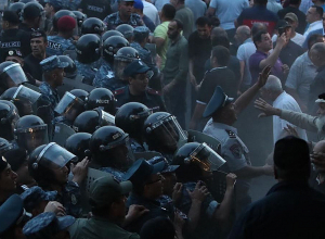 10 անձ կալանավորվել է զանգվածային անկարգությունների դեպքի առթիվ հարուցված քրեական գործով