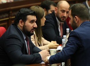 ԱԺ արտահերթ նիստը շարունակուվում է․ ՈՒՂԻՂ