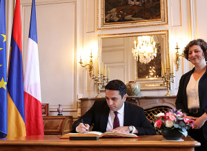 Ալեն Սիմոնյանը հանդիպել է Ստրասբուրգի քաղաքապետ Ժաննա Բարսեղյանին