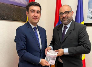Իսպանիայում լույս է տեսել Հայոց ցեղասպանության վերաբերյալ առաջին փաստագրական գիրքը