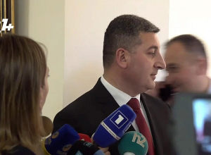 Լրագրողի հարցն ուրախացրեց Գնել Սանոսյանին