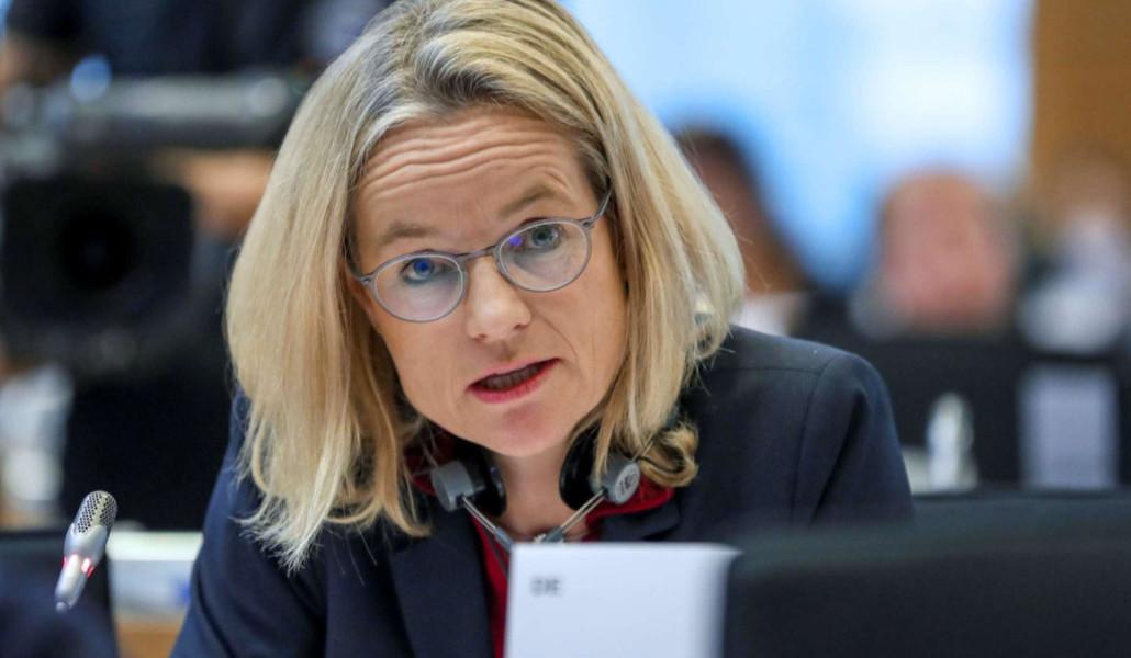 -ֆոն-Կրամոն-e1656063133795