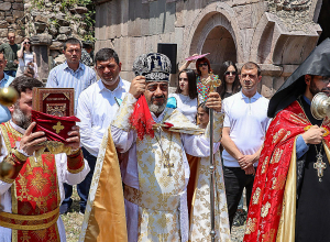 Կապանցիները նշեցին Վահանավանքի վանական համալիրի հիմնադրման 1111-ամյակը