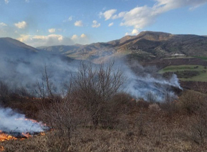 Հրդեհ Պարույր Սևակ գյուղից դեպի Ուրծի լեռներն ընկած հատվածում