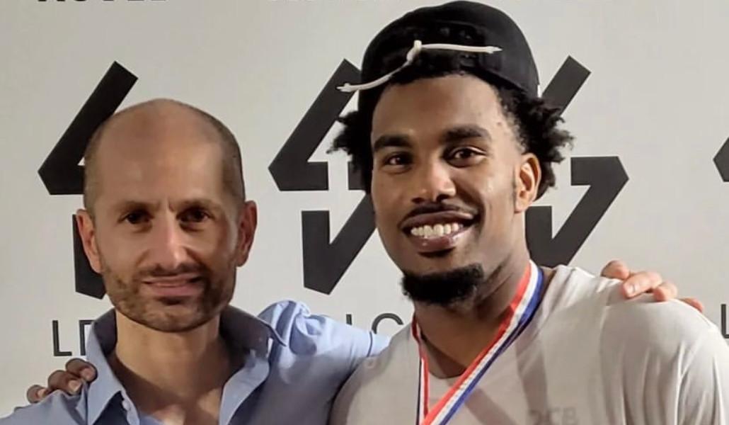 3217916F-E8EF-4133-8