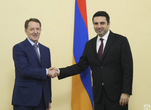 Ալեն Սիմոնյանն ընդունել է Ալեքսեյ Գորդեևի գլխավորած պատվիրակությանը