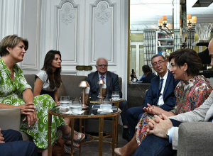 Анна Акопян провела в Монако встречи с руководителями двух детских фондов    Сохранить Поделиться