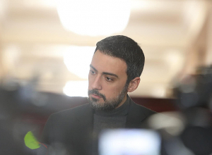 Ալեն Սիմոնյանը չէ, որ պետք է կարծիք հայտնի․ Արամ Վարդևանյան