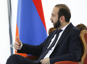 Мирзоян посетит Польшу