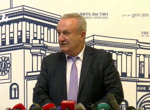 Брифинги членов правительства: ПРЯМОЙ ЭФИР