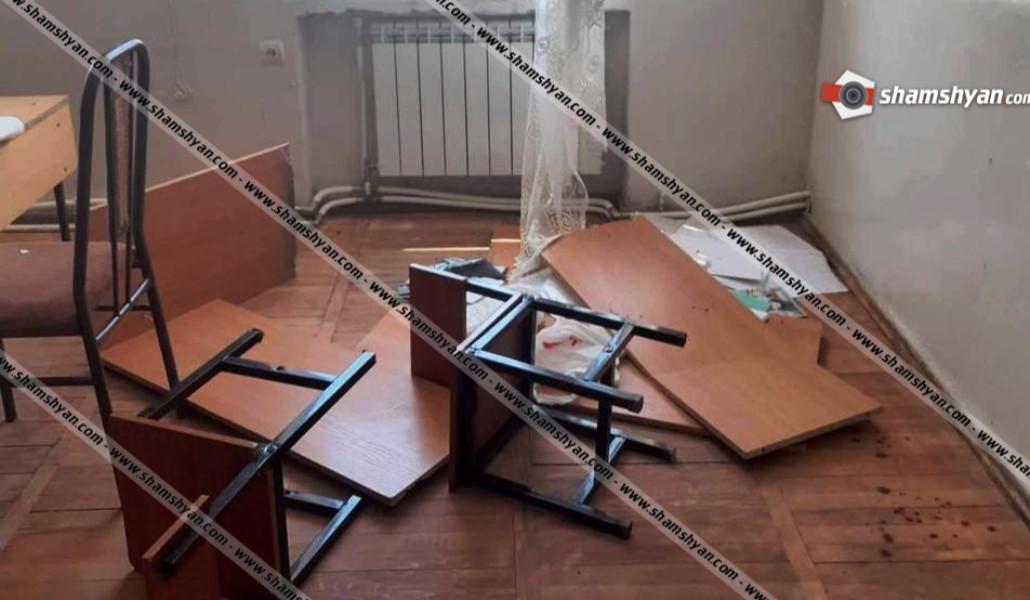 bc73987eb6eb1998b776e7bb9bcc943b