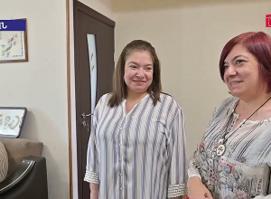 Հալեպահայ քույրեր Հուրին և Սալբին 30 տարի ու ավելի ասեղնագործությամբ են զբաղվում